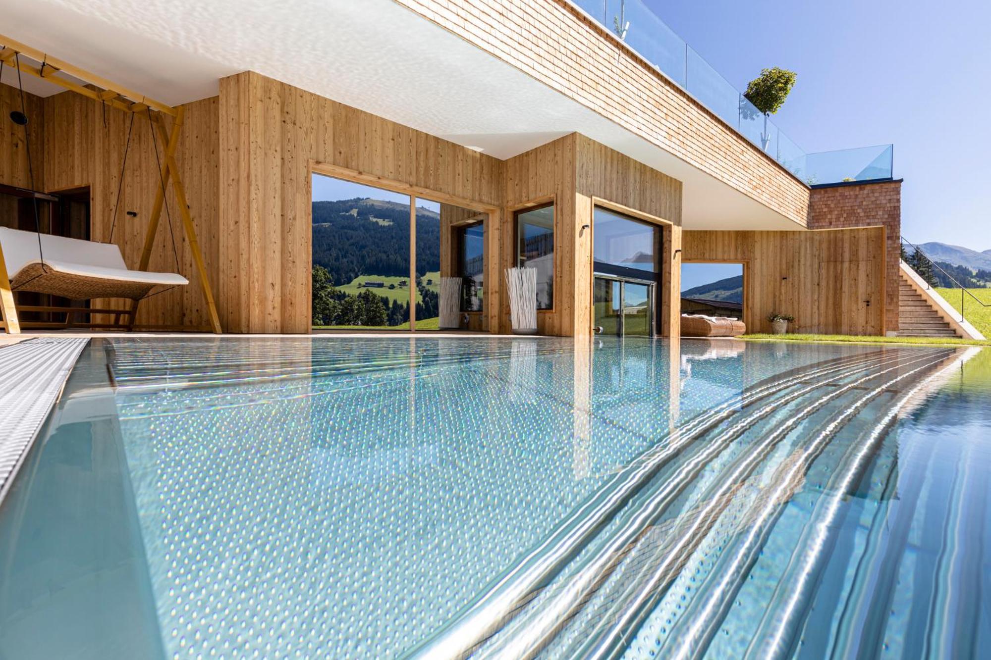 Alpbacherhof Mountain & Spa Resort Exterior photo
