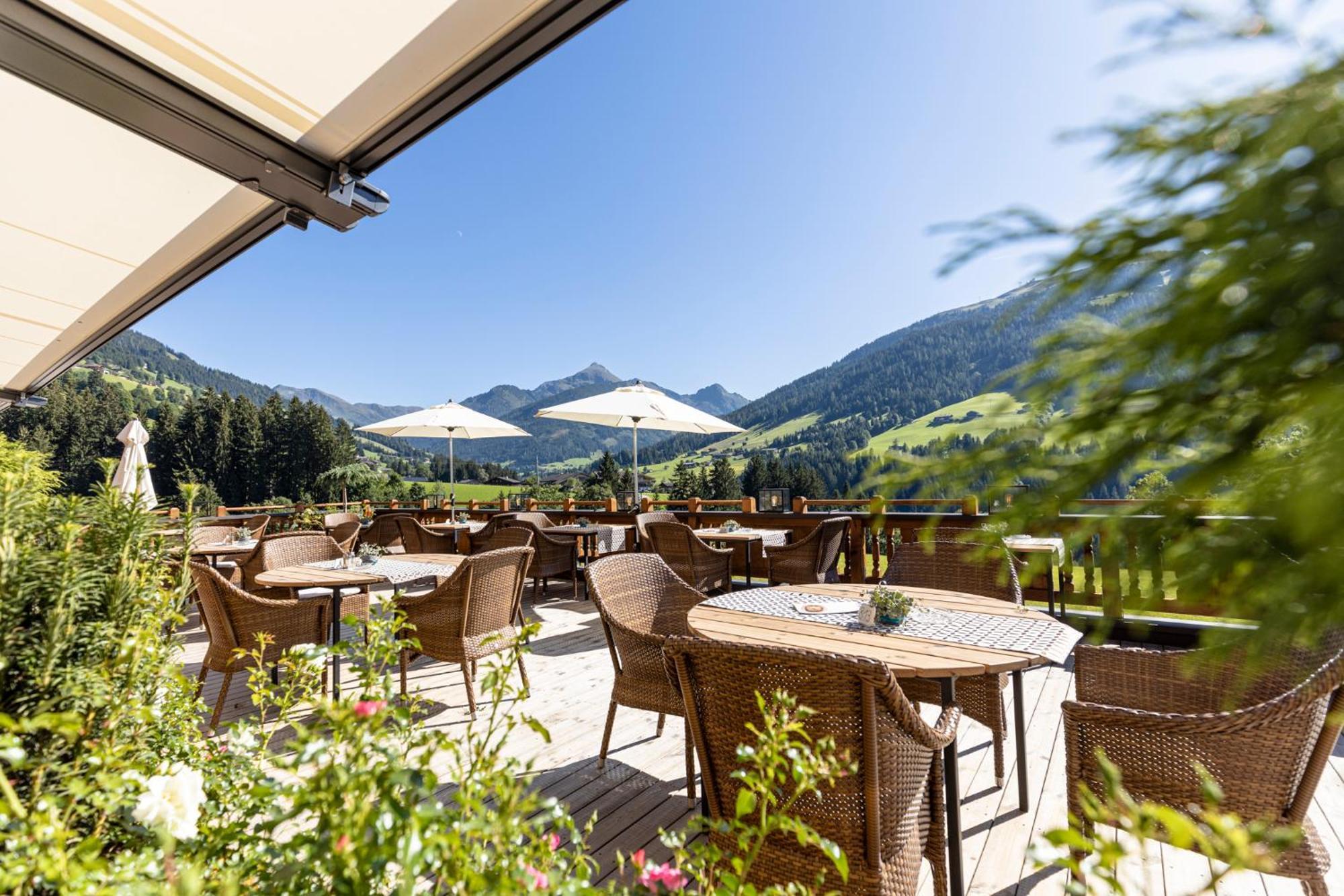 Alpbacherhof Mountain & Spa Resort Exterior photo